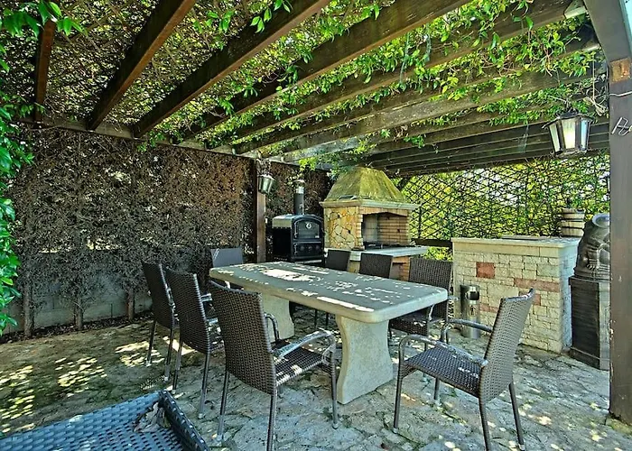 Διαμέρισμα Teo By Briskva